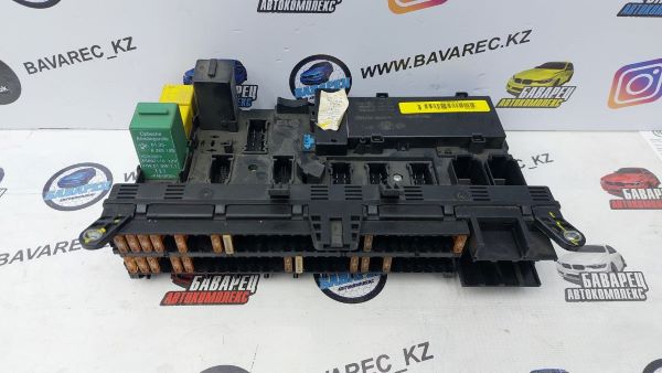 Блок предохранителей E53 Range rover L322 