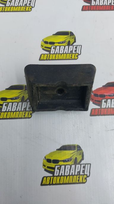 Поддомкратник E46 E52 E63 E63LCI E64 E64LCI E65 E66 E67 E83 E83LCI E85 E86 E89