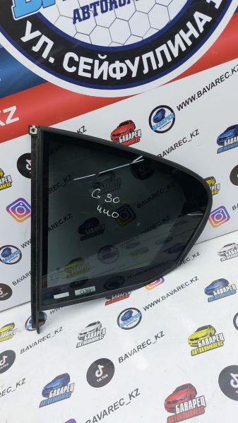 Боковое стекло G30 F90 G90 левое