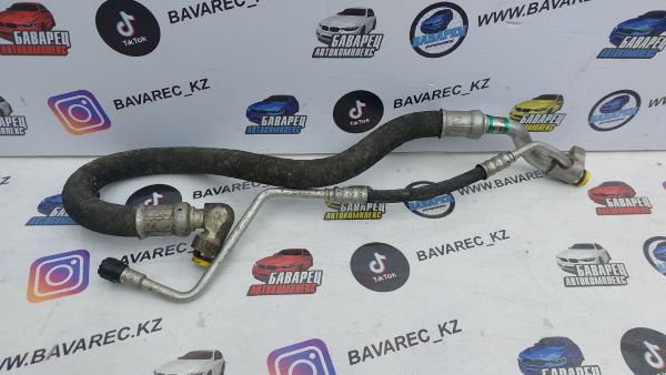 Трубка AC с компрессора в испоритель E84 E88 E90 N45 N46  