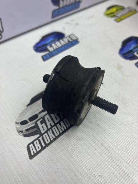Подушка АКПП E81 E82 E87 E87LCI E88 E36 E90 E90LCI E91 E91LCI E92 E92LCI E93 E93LCI E39 F07 F07LCI 