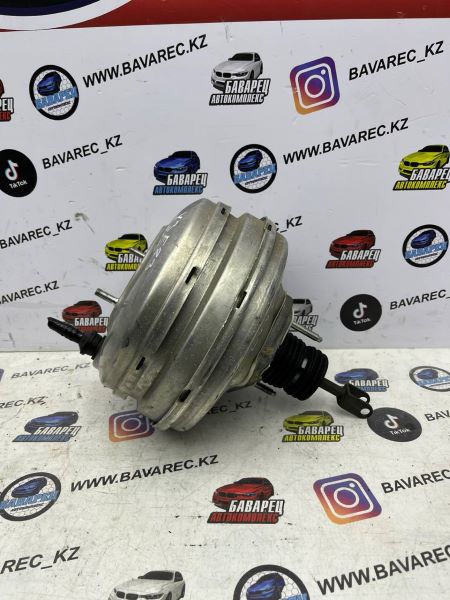 Вакуумный усилитель тормозов E83 E83LCI
