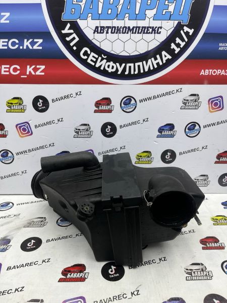 Корпус воздушного фильтра Е39 М54 М52 2.5 2.8 