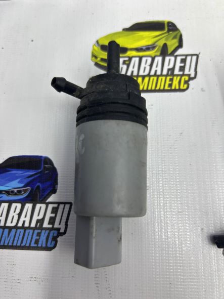 Насос стекломывателя лобового Е39 E53 E60 E65 E70 E71 Е83 E90 F02 F10 F15