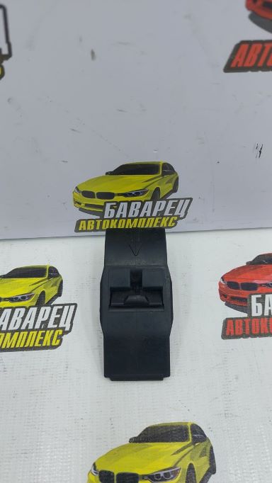 Крепление радиатора E36 z3верх 