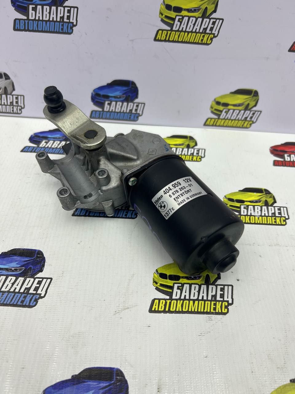 Мотор дворника E90 E90LCI E91 E91LCI E92 E92LCI E93 E93LCI