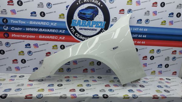 Крыло E60 переднее L