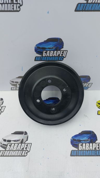 Шкив помпы E34 E36 E39 Z3 M50 M52 S50 S52