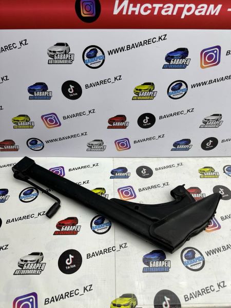 Домкрат E34  
