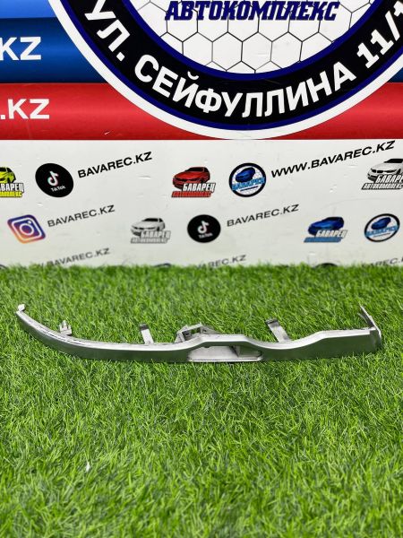 Ресничка фары E46 R купе с омывателем 