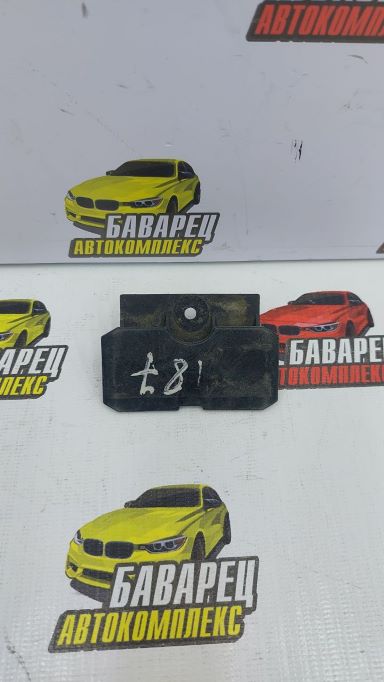 Крепление бампера E53 зад 