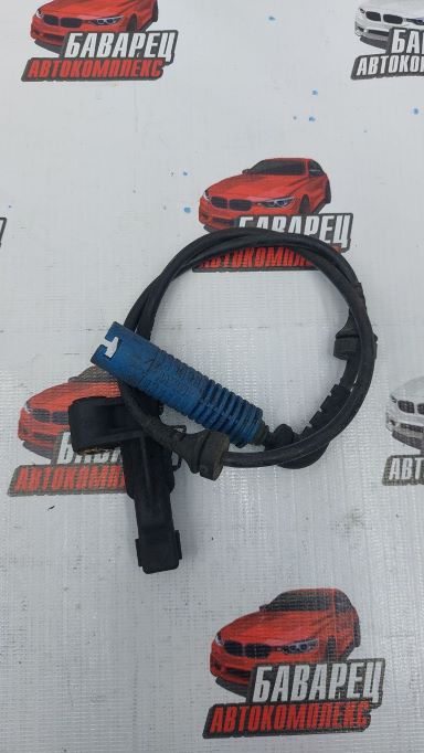 Датчик ABS E46 E85 E86 передний 