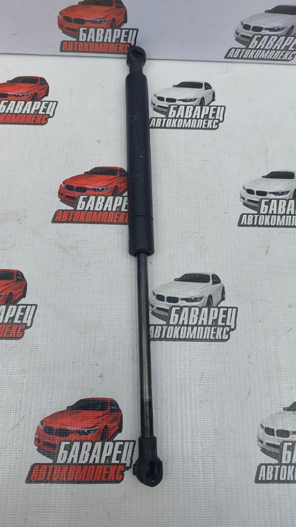 Опора капота E46