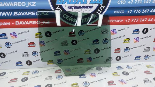 Стекло F11  заднее левое