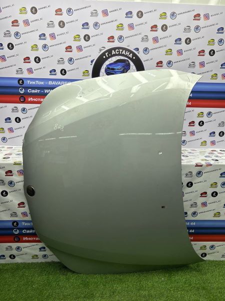 Капот E60 седан