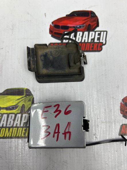 Заглушка буксировочной петли E36 M40 M41 M42 M43 M44 M50 M51 M5 зад