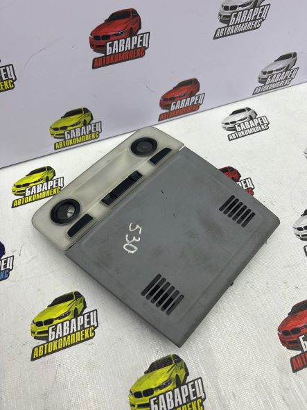 Плафон центральный E81 E82 E87 